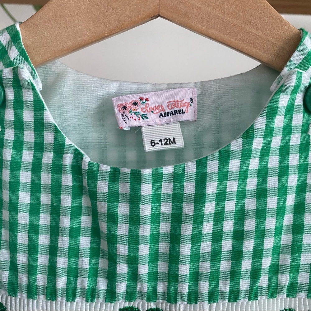 St. Patrick’s Day Shamrock Embroidered Smocked Jon Jon Overall 6-12 months - Picture 10 of 11